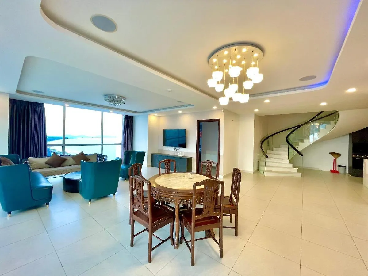 Penthouse 4Pn Sea View Near The Beach Vung Tau Apartment