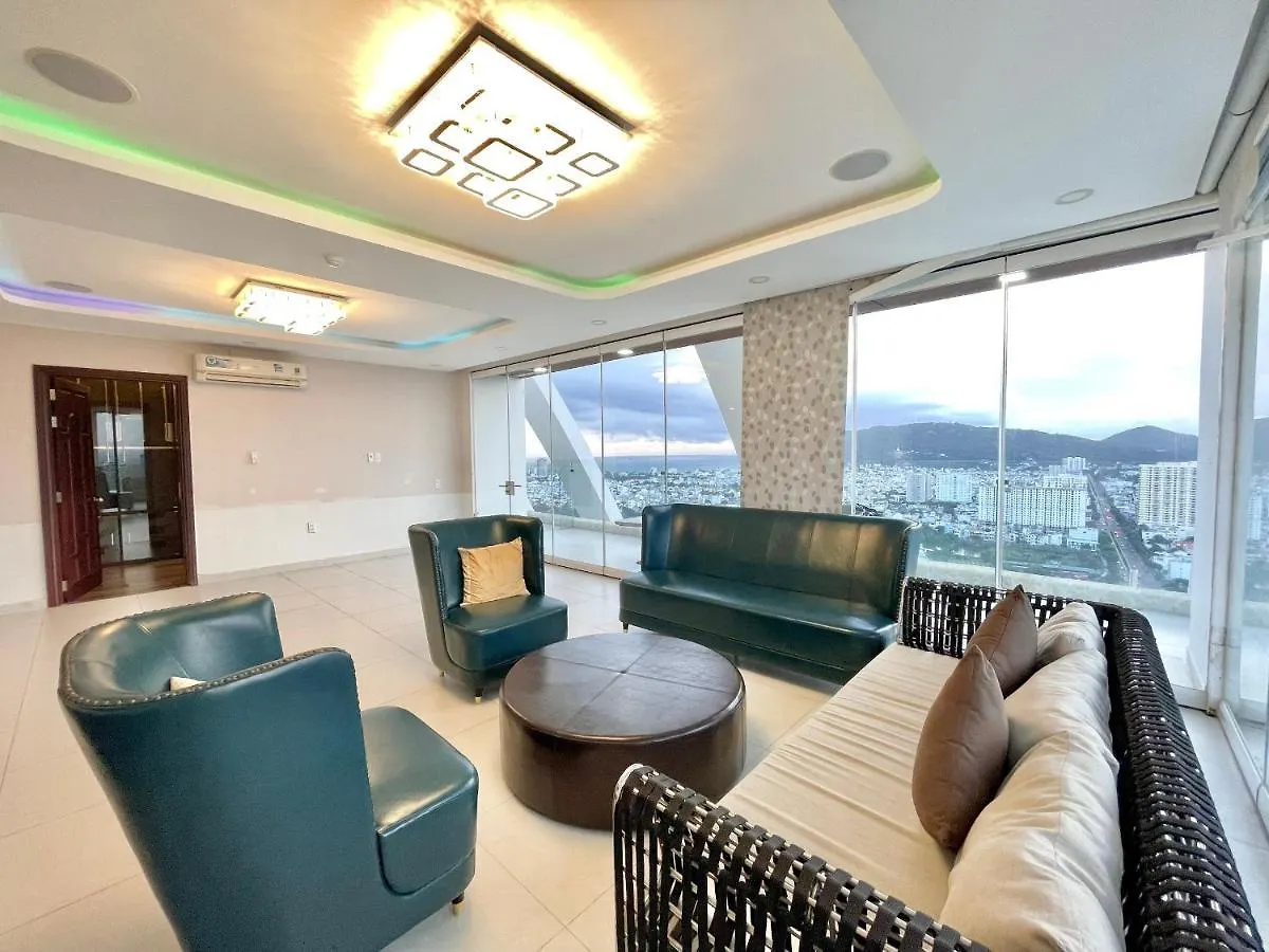 Penthouse 4Pn Sea View Near The Beach Vung Tau Apartment