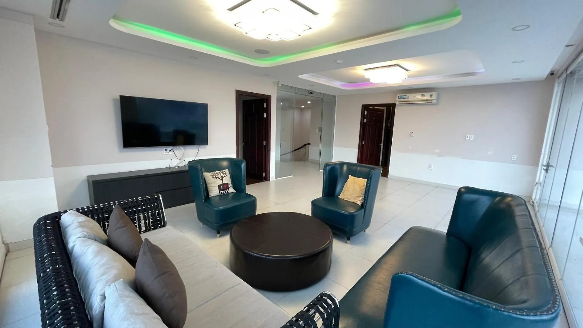 Penthouse 4Pn Sea View Near The Beach Vung Tau Lägenhet
