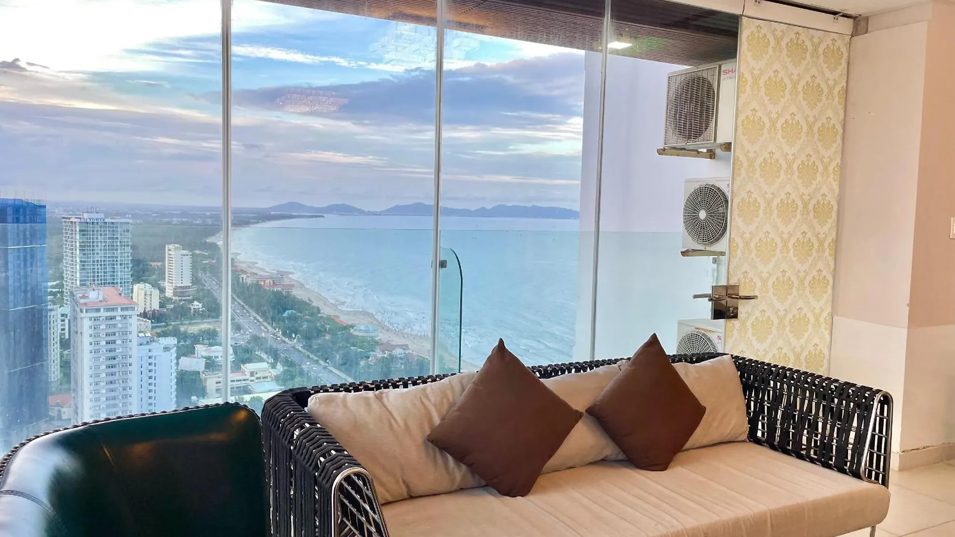 Penthouse 4Pn Sea View Near The Beach Vung Tau Vietnam