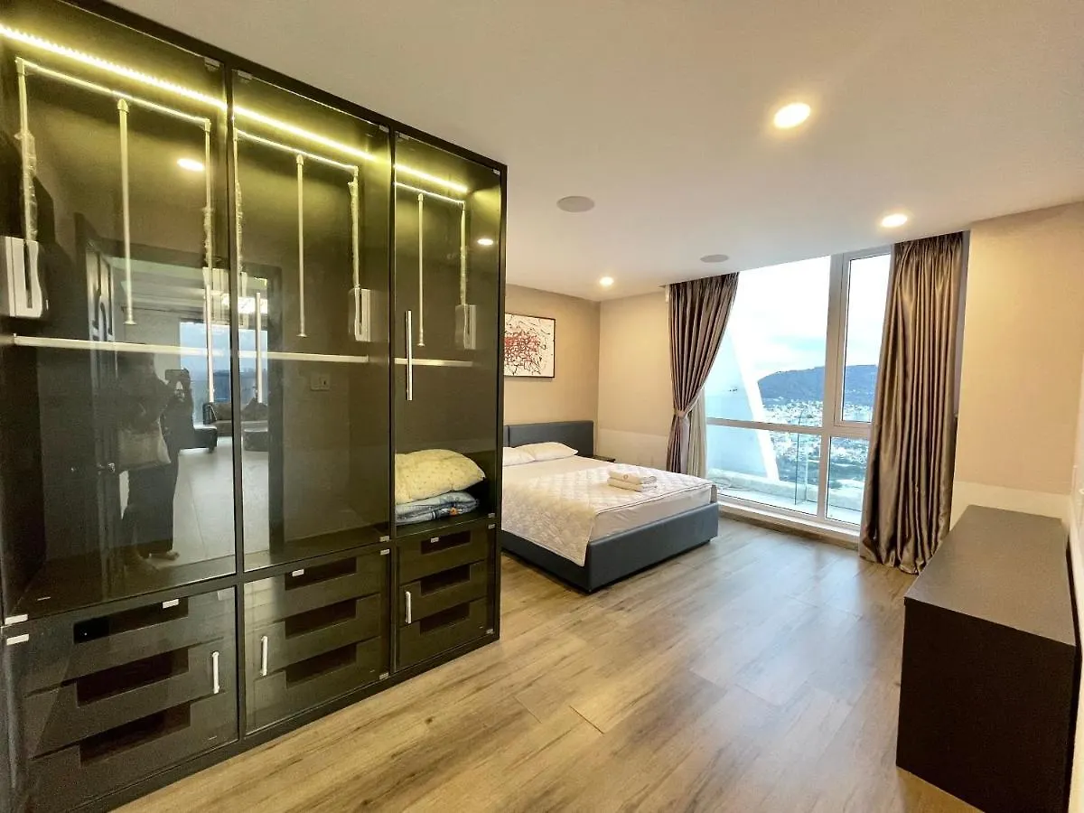 Penthouse 4Pn Sea View Near The Beach Vung Tau Apartment